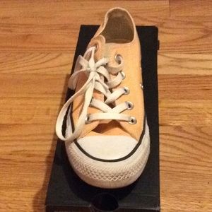 Low Top Converse - Sunset Glow